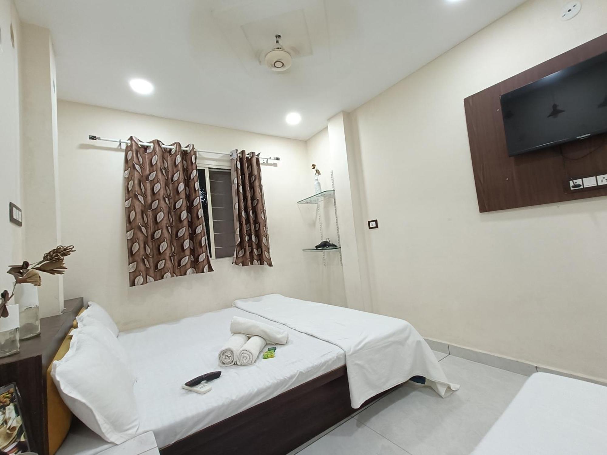 Ginger Hotels Ujjain Tower Kshipra Inn-Family Stay Airconditioned Hotel Экстерьер фото